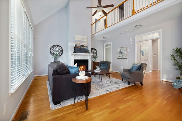 Découvrez les Stratégies Innovantes pour Créer un Jardin Vertical Intérieur et Améliorer la Qualité de l"Air